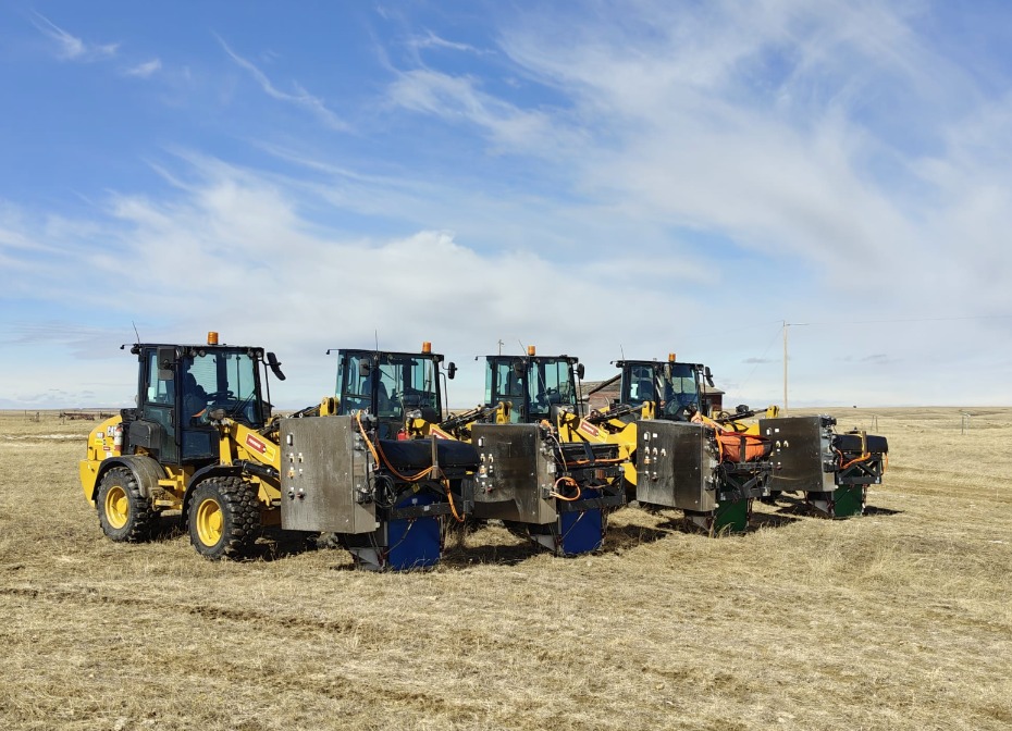 Seismic data acquisition in the field